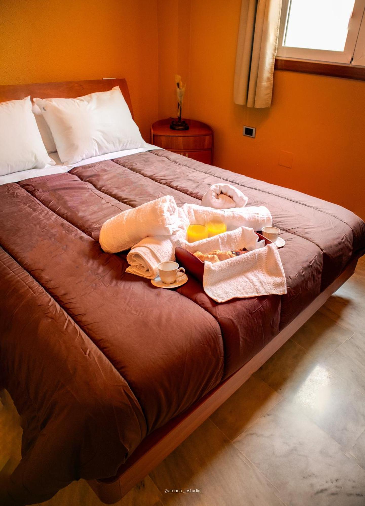 Luxe Aticoduplex 2Min Catedral Apartment Jaen Bagian luar foto